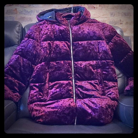 Forever 21 Jackets & Blazers - Velvet Coat